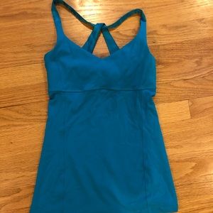 Lululemon top